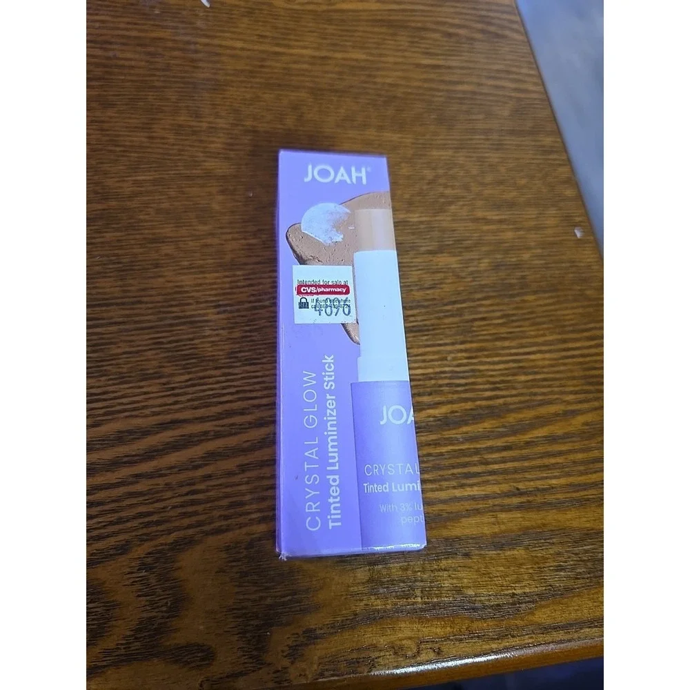 JOAH CrystalGlow Tinted Luminizer Stick FC040 Fair With Cool Undertones
